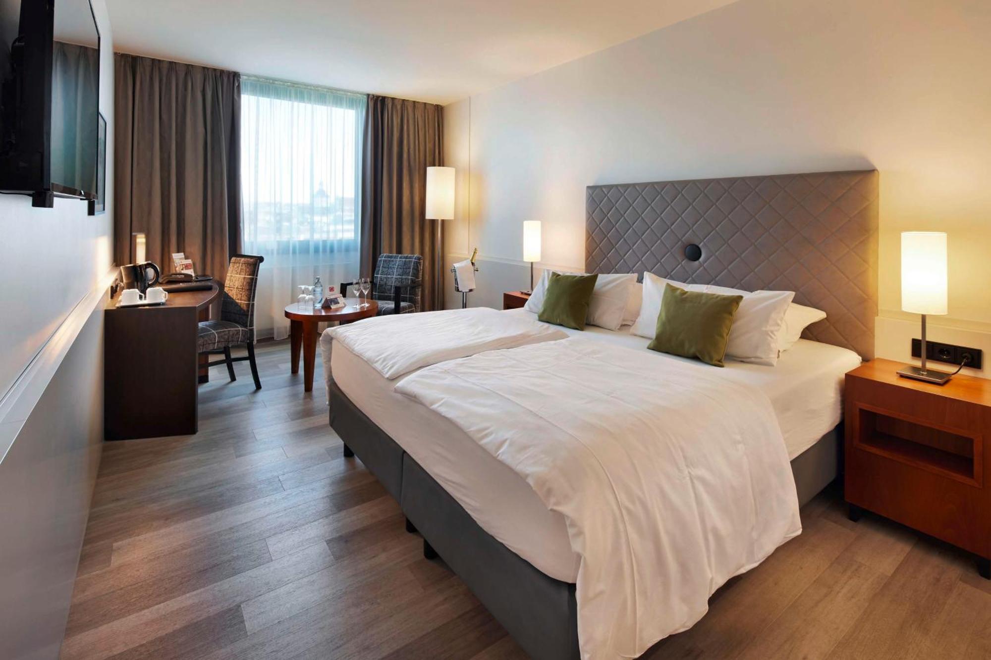 Best Western Plus Arosa Hotel Πάντερμπορν Εξωτερικό φωτογραφία