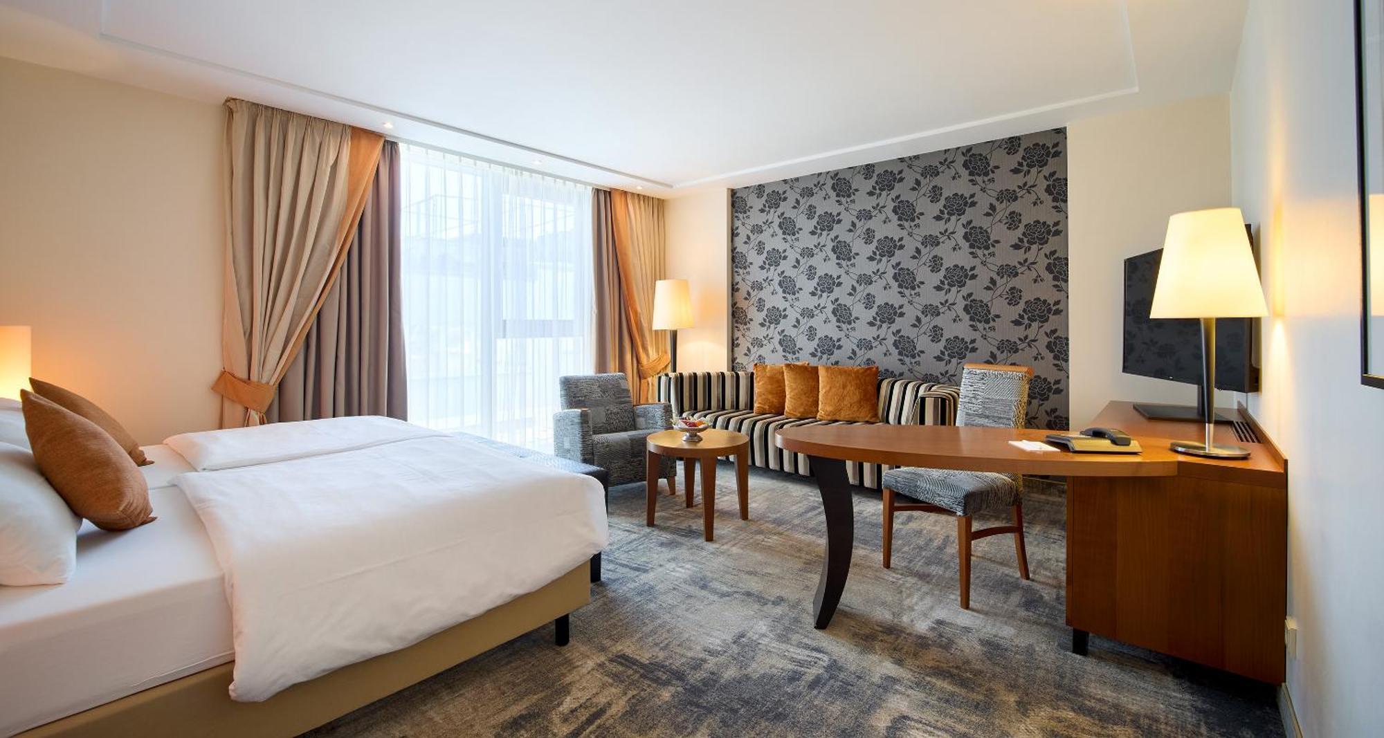 Best Western Plus Arosa Hotel Πάντερμπορν Εξωτερικό φωτογραφία