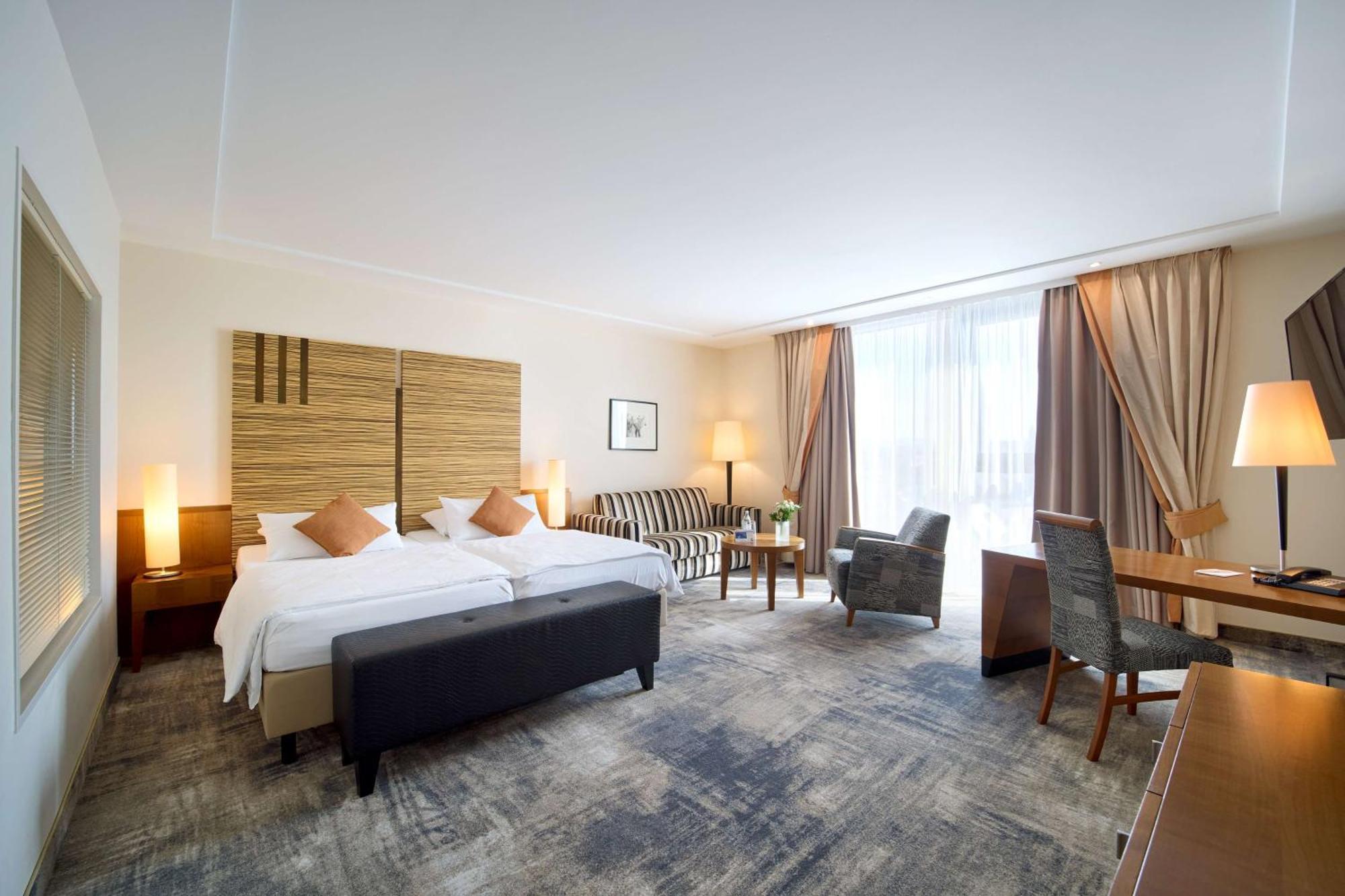 Best Western Plus Arosa Hotel Πάντερμπορν Εξωτερικό φωτογραφία